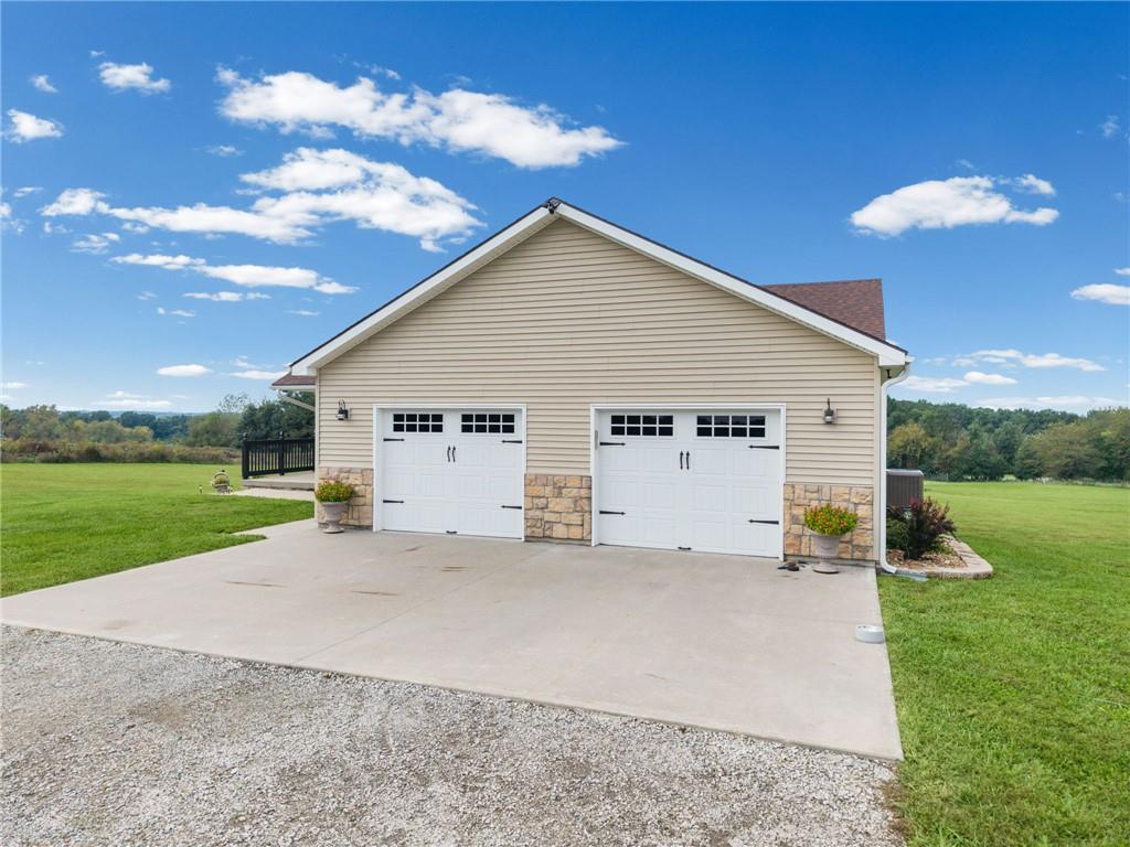 6455 Sw Ore Road Property Photo 4