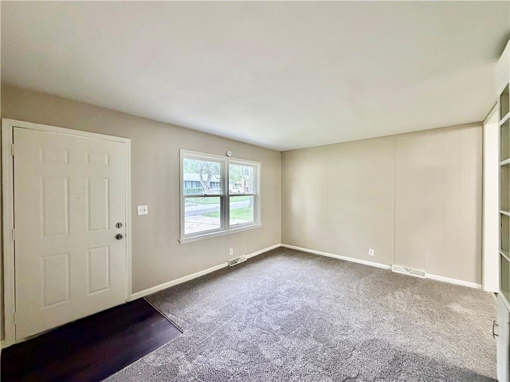 213 Park Avenue Property Photo 2