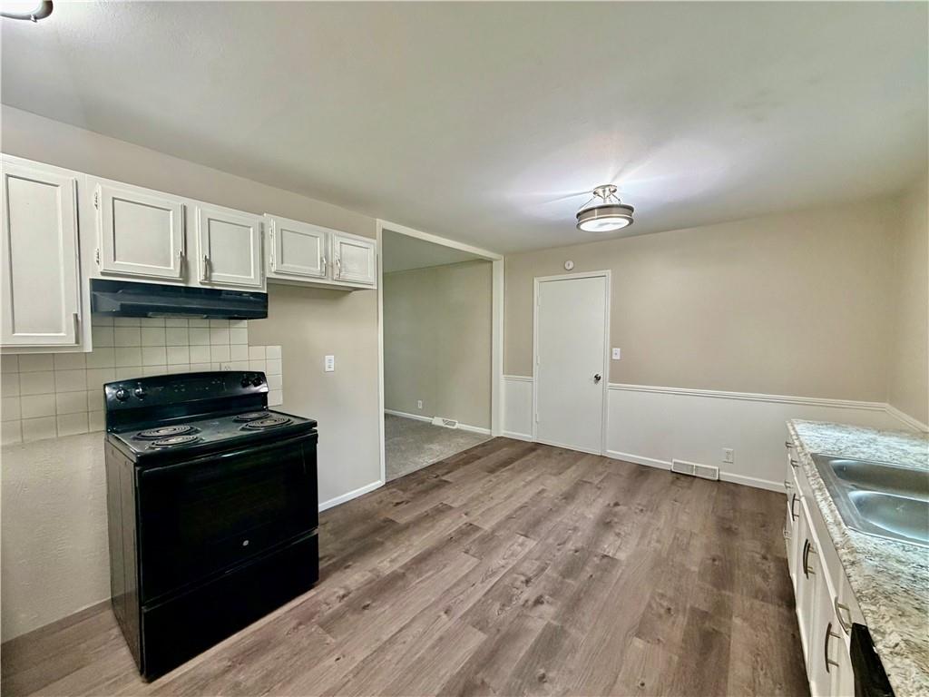 213 Park Avenue Property Photo 7