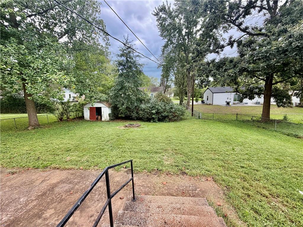 213 Park Avenue Property Photo 17