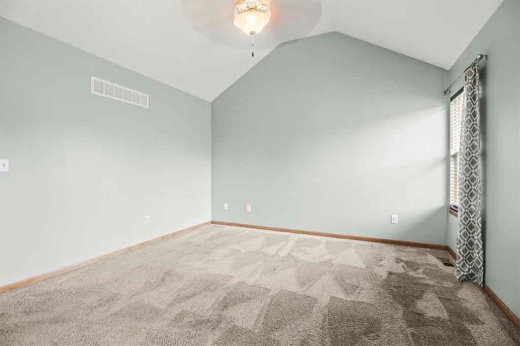 19600 E 10th Street Property Photo 13