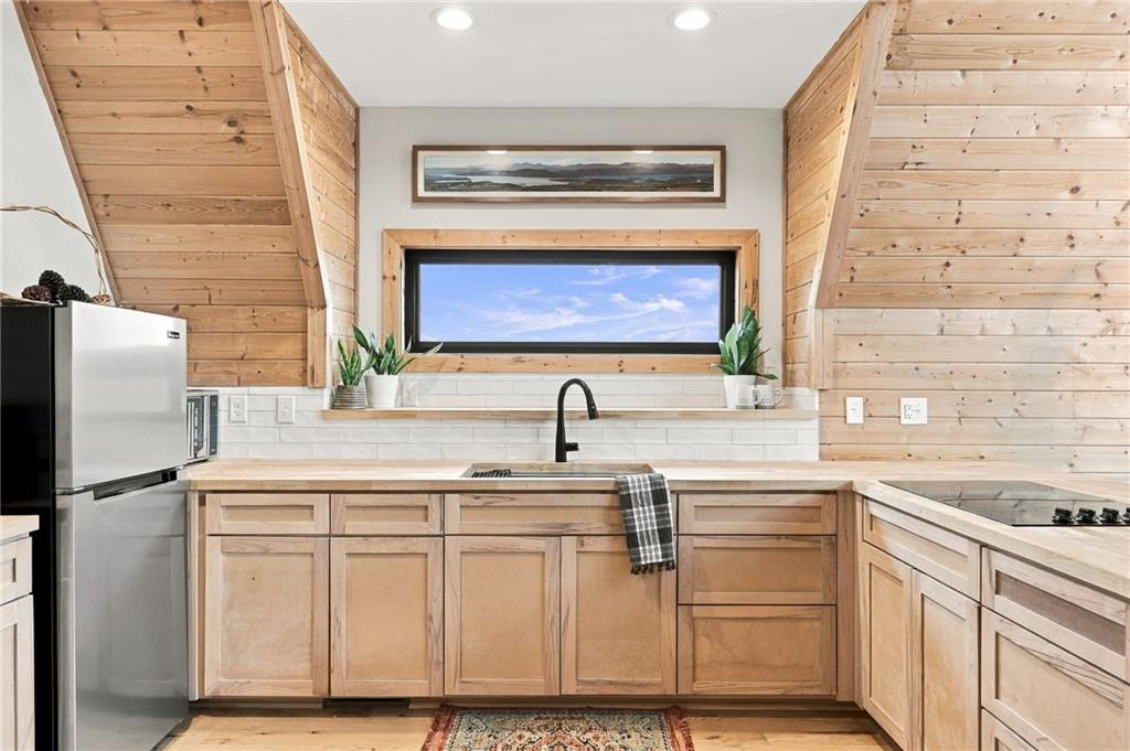 16373 E 575 Road Property Photo 21