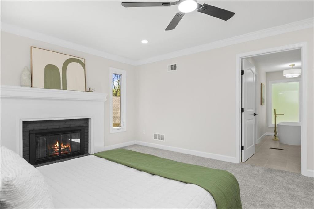 1402 Nw Weatherstone Lane Property Photo 27