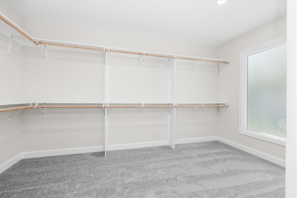 1402 Nw Weatherstone Lane Property Photo 31