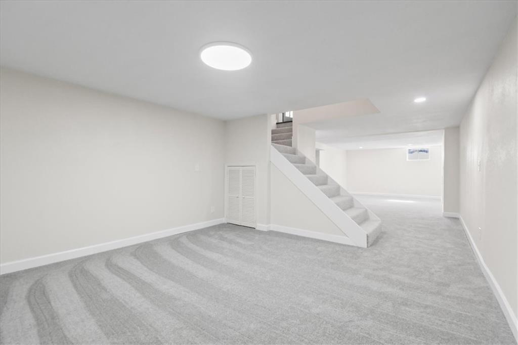 1402 Nw Weatherstone Lane Property Photo 37