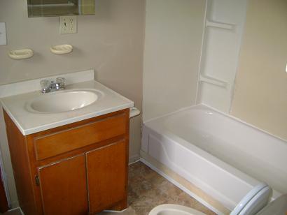 302 E Rose Street Property Photo 4