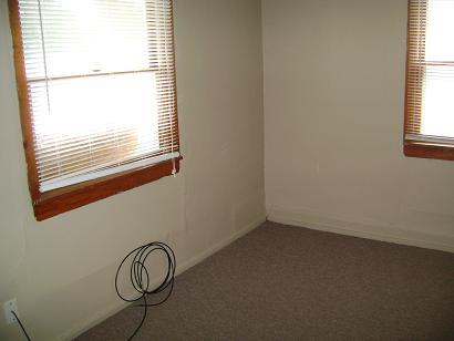 302 E Rose Street Property Photo 5