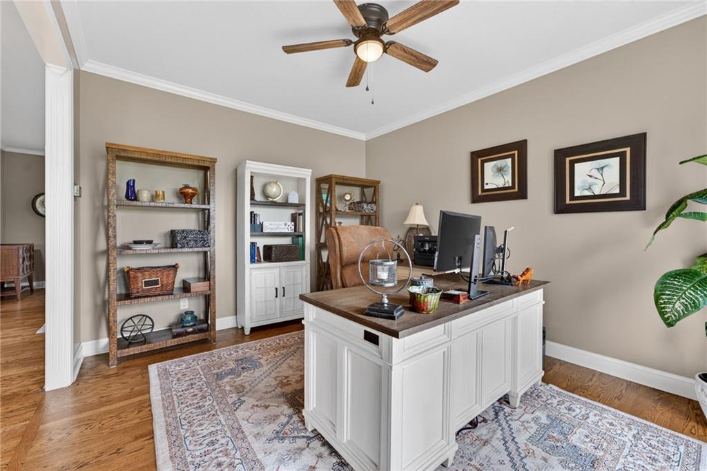 905 Florence Avenue Property Photo 34
