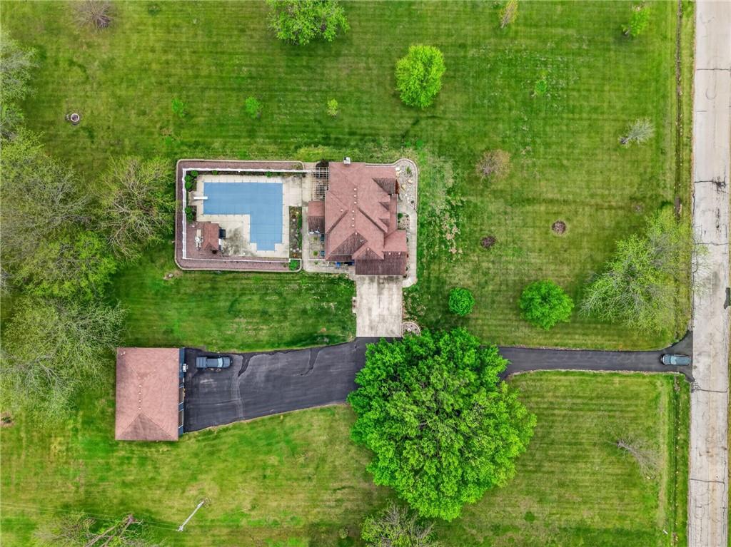 905 Florence Avenue Property Photo 62