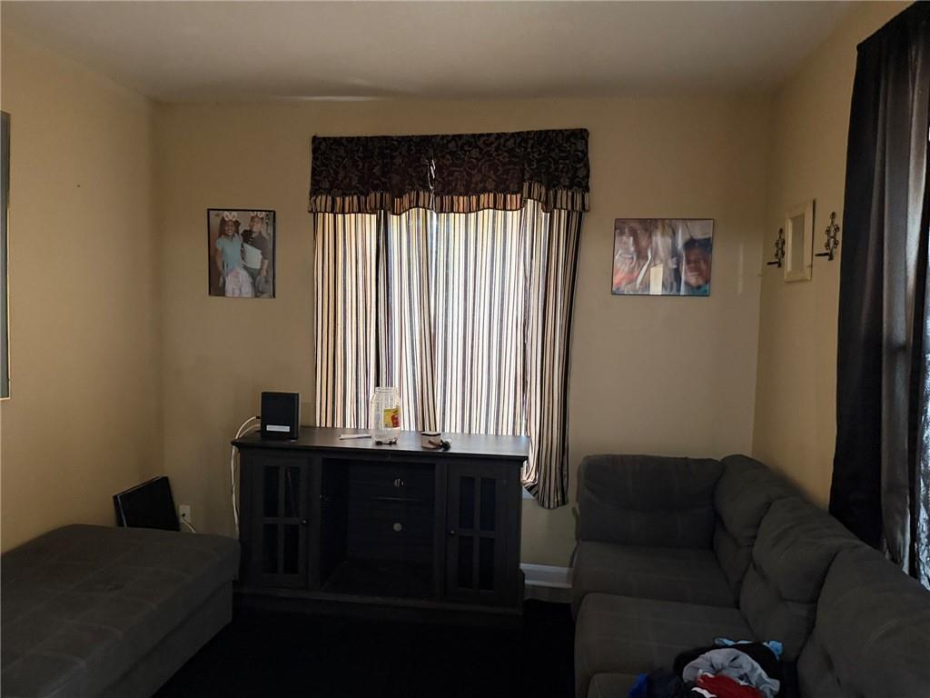 813 5th Street Property Photo 3