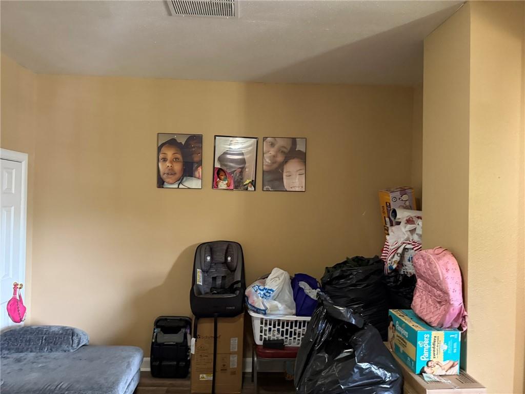 813 5th Street Property Photo 4
