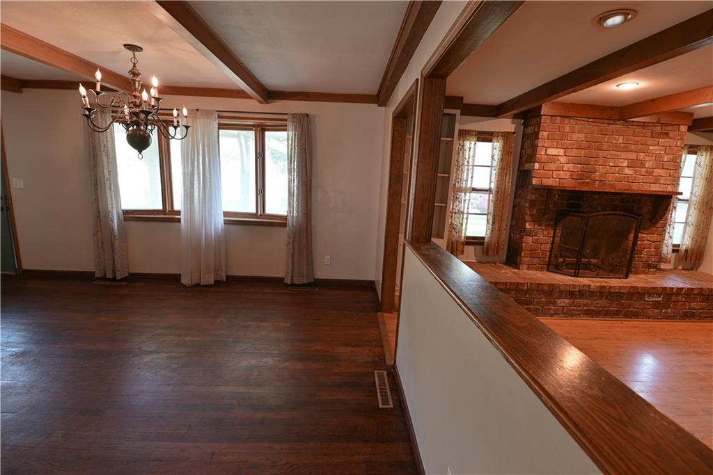 302 Fireside Drive Drive Property Photo 3