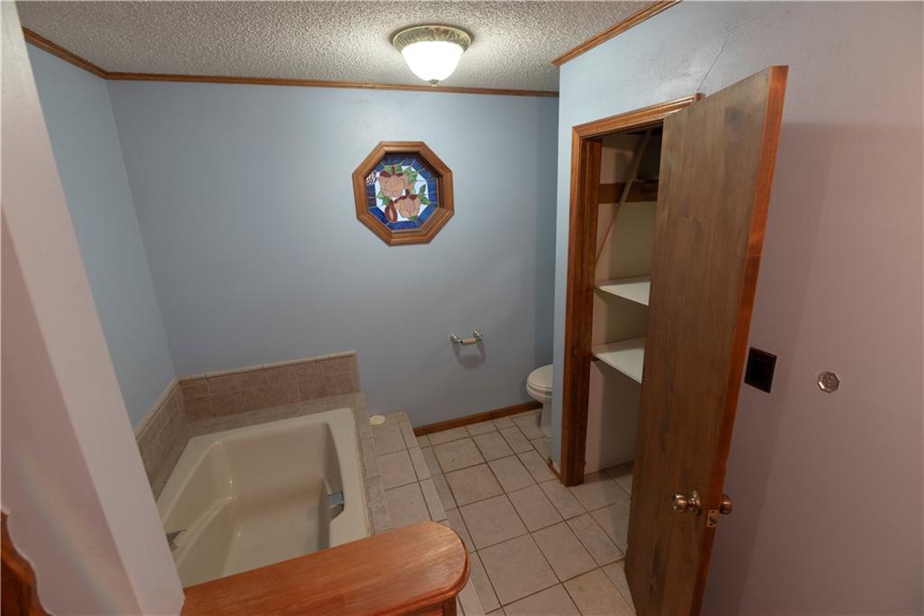302 Fireside Drive Drive Property Photo 9
