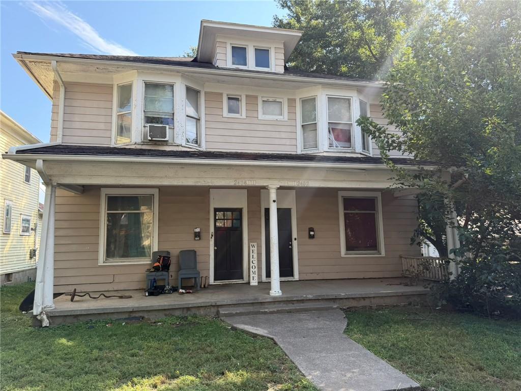 2402 & 2404 Jules Street Property Photo 1