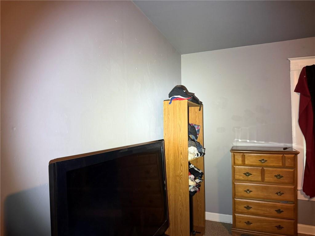 2402 & 2404 Jules Street Property Photo 10