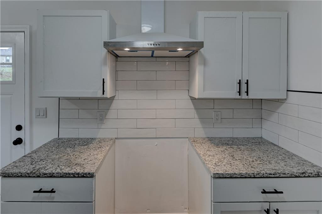 217 Woods Avenue Property Photo 11