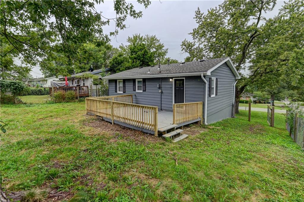 217 Woods Avenue Property Photo 32
