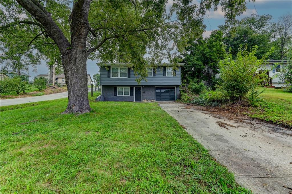 217 Woods Avenue Property Photo 33