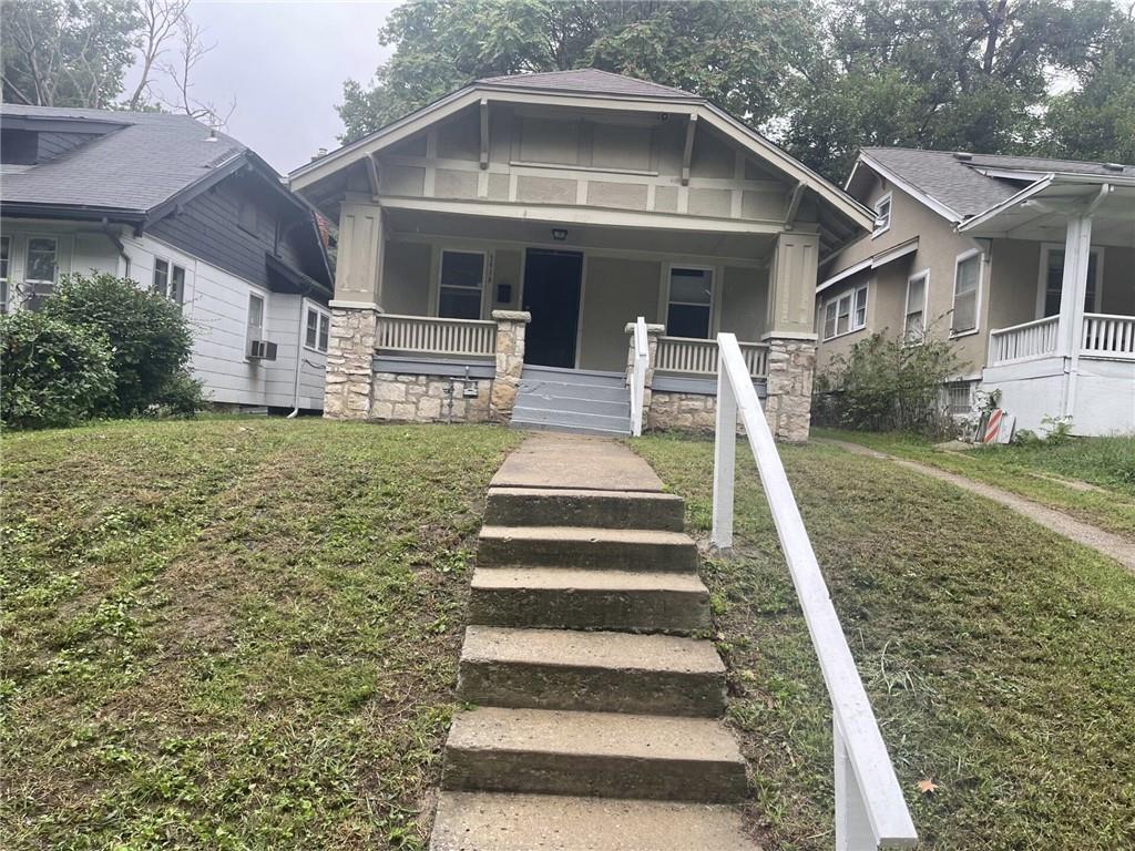 5616 Garfield Avenue Property Photo 1