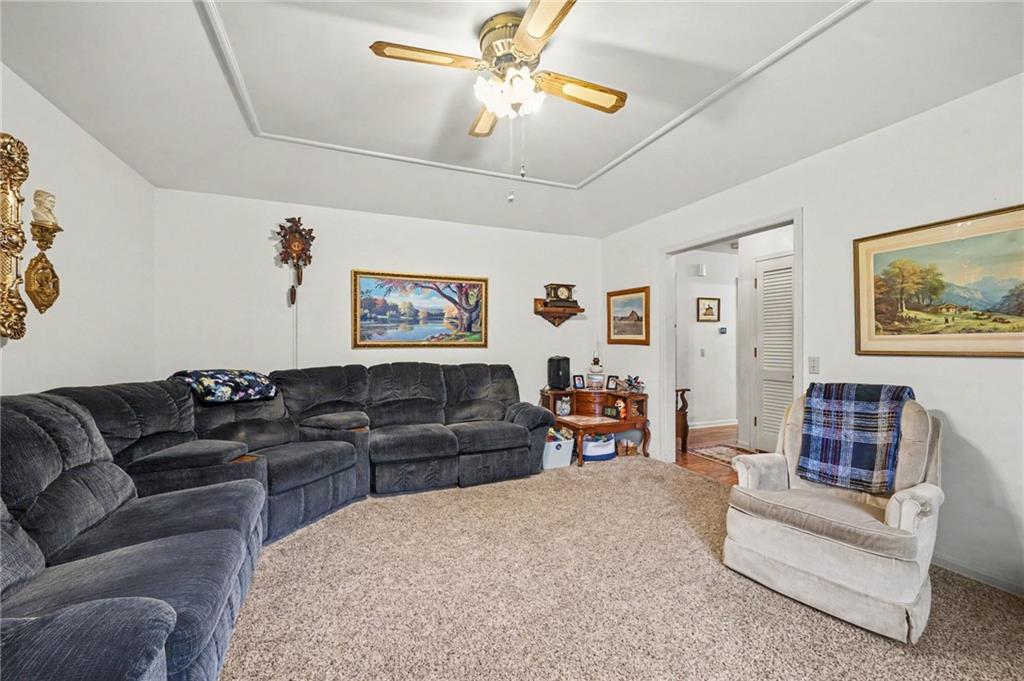 18 Northridge Drive Property Photo 6