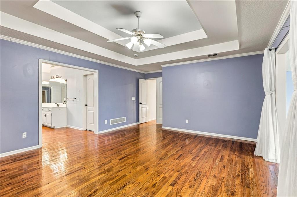 18437 Lamar Avenue Property Photo 27