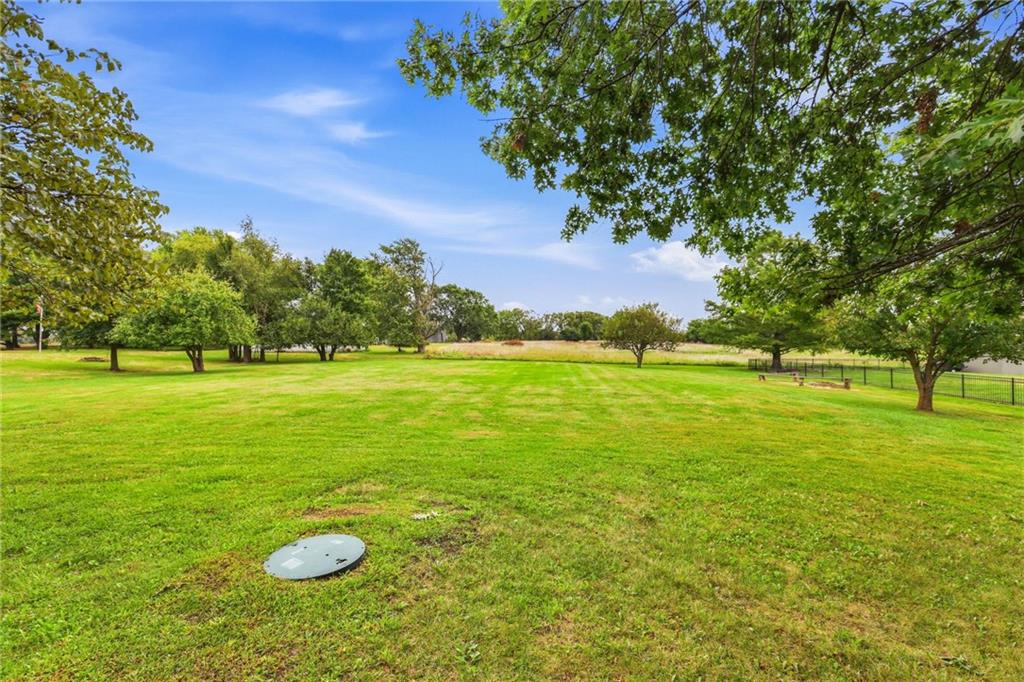 18437 Lamar Avenue Property Photo 49