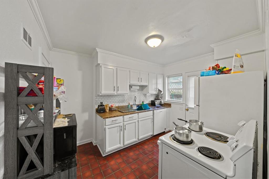 7544 Wyoming Street Property Photo 15