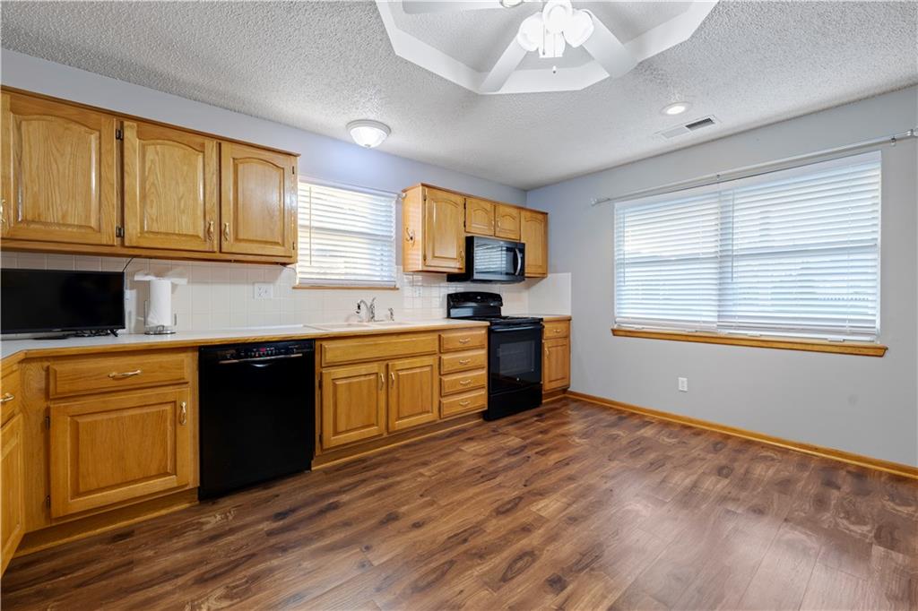 523 Mars Court Property Photo 6