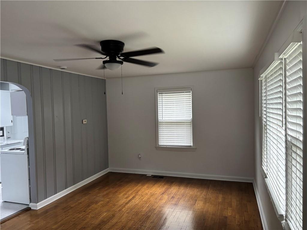 10821 E 19th Street Property Photo 6