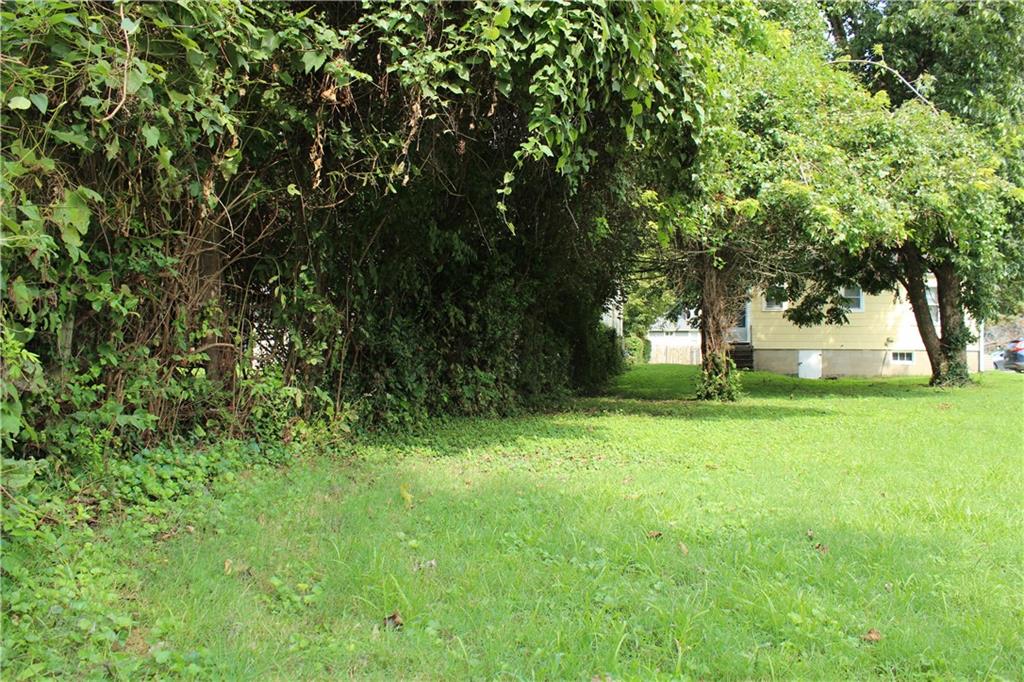 10821 E 19th Street Property Photo 23