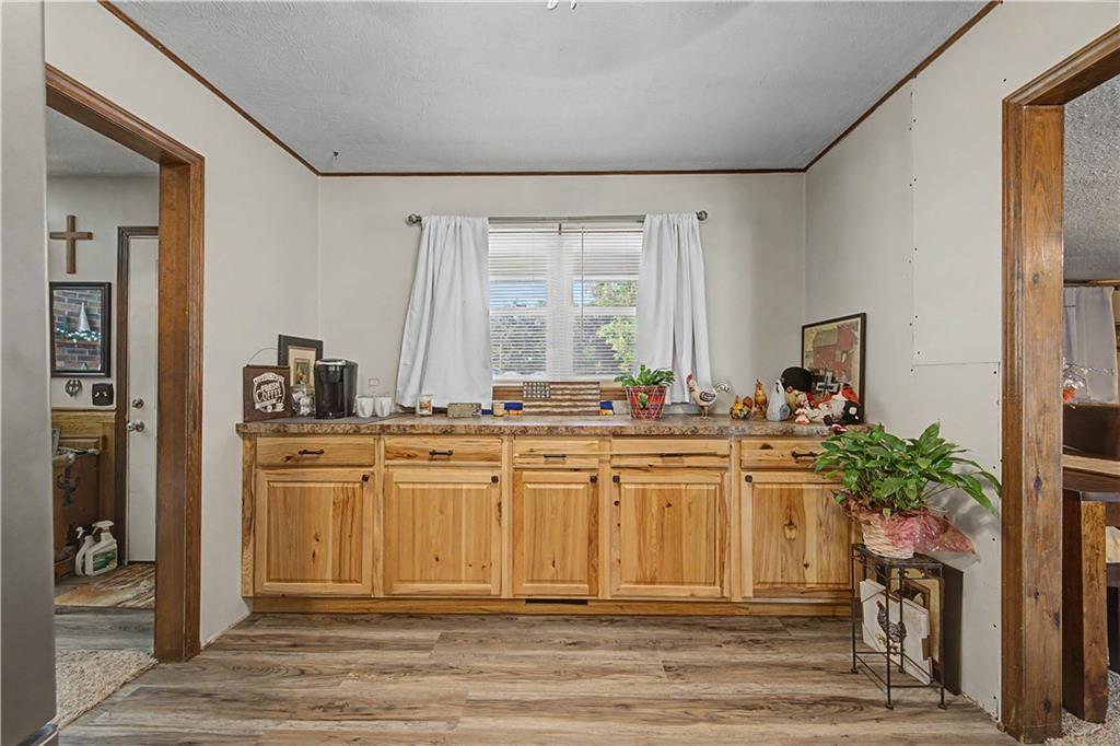 206 N Webster Street Property Photo 6
