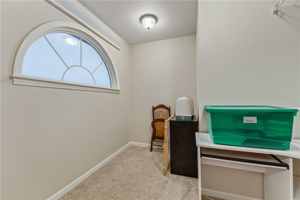 1100 Silverleaf Lane Property Photo 28