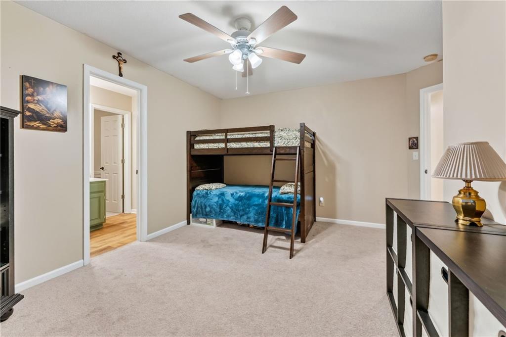 1100 Silverleaf Lane Property Photo 33