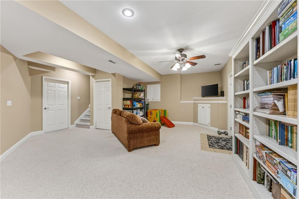 1100 Silverleaf Lane Property Photo 37