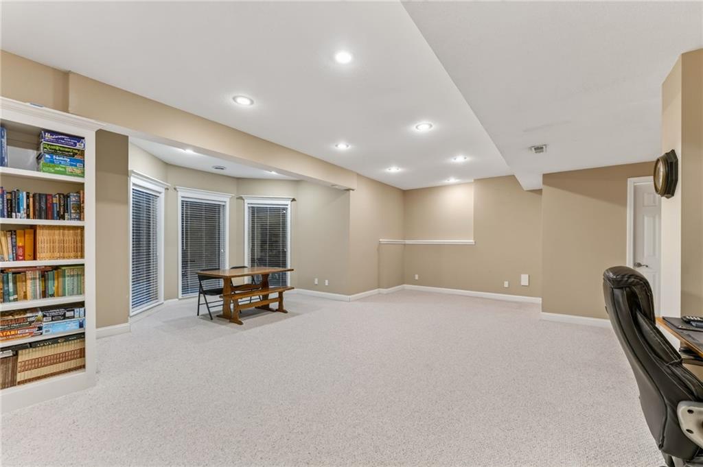 1100 Silverleaf Lane Property Photo 40