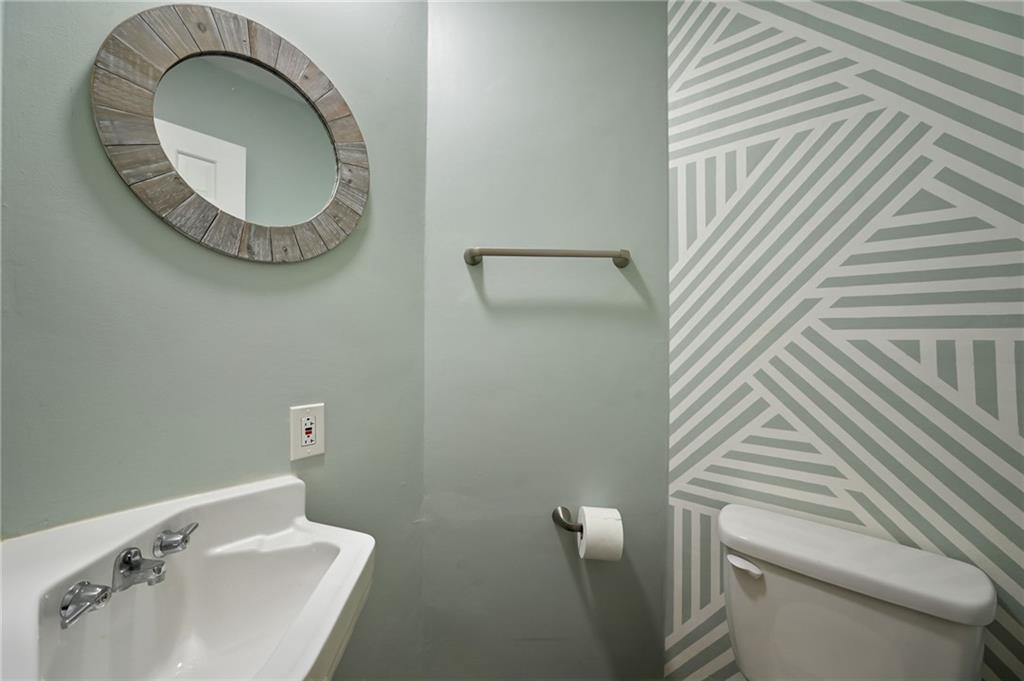 6208 E 129th Street Property Photo 8