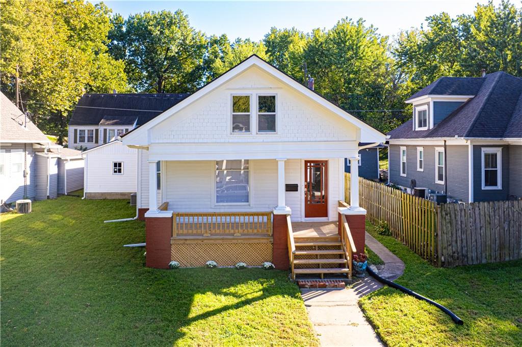 3020 Jules Street Property Photo 1