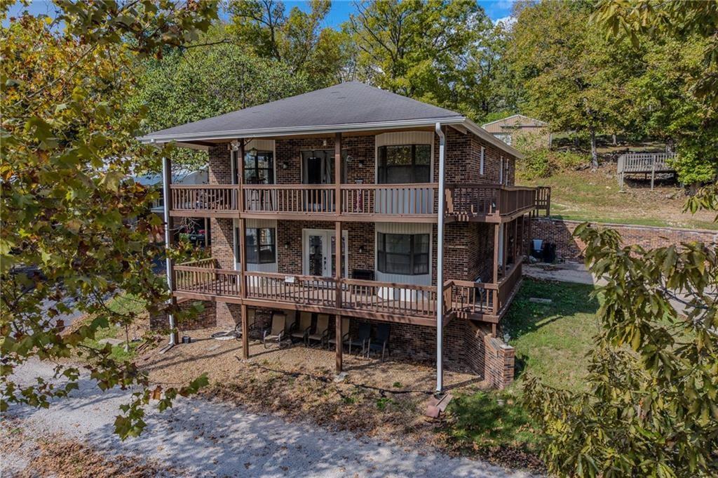 28247 W Cove Drive Property Photo 1