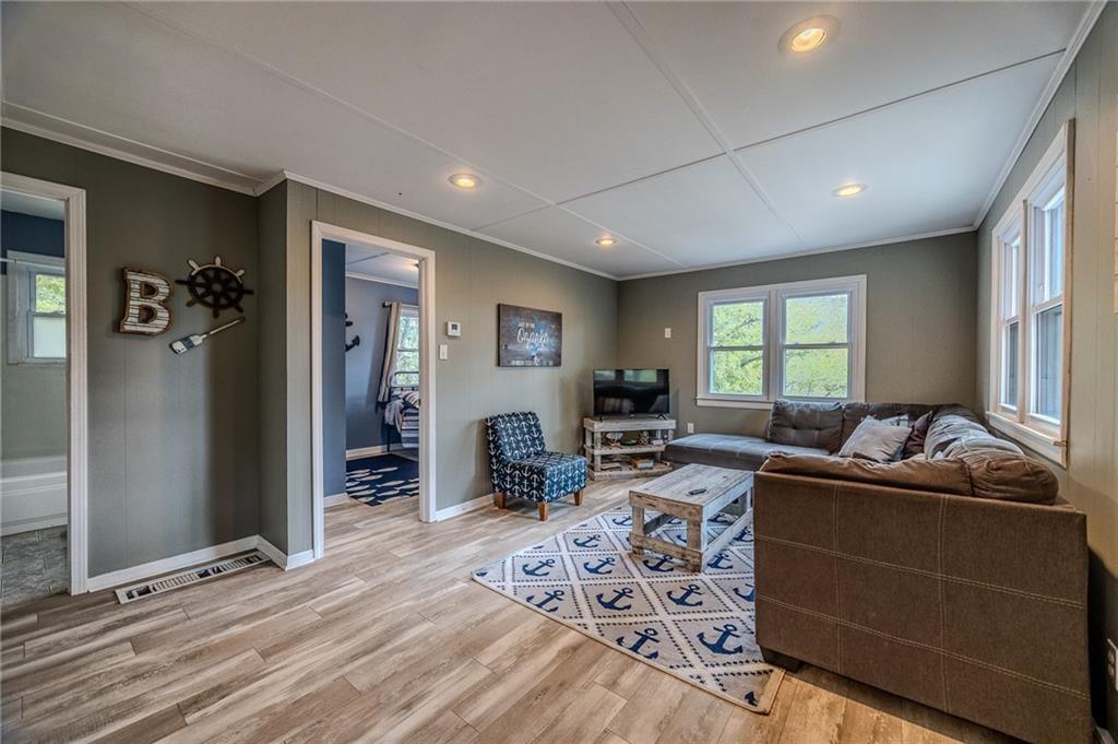 28253 W Cove Drive Property Photo 4