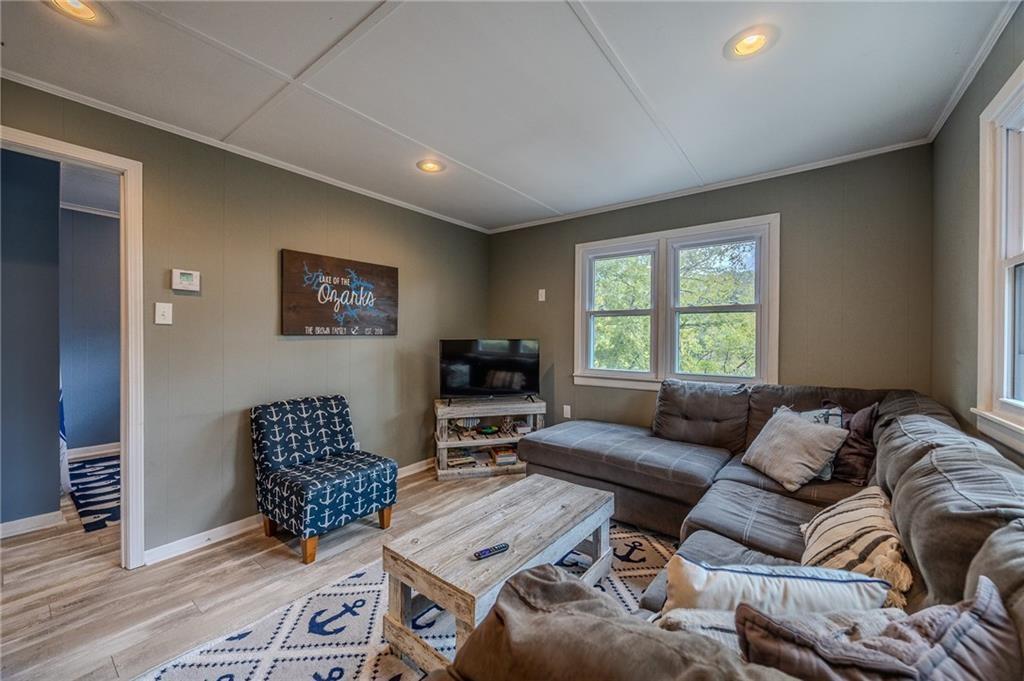 28253 W Cove Drive Property Photo 5