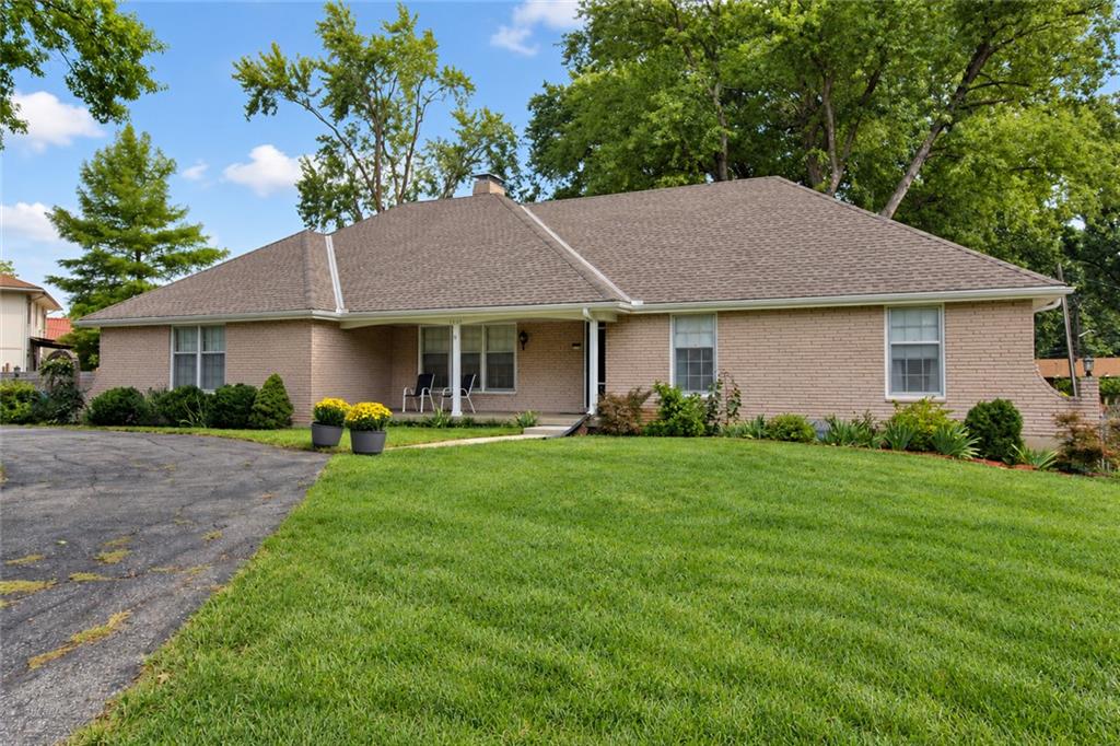 3609 Blue Ridge Boulevard Property Photo 1