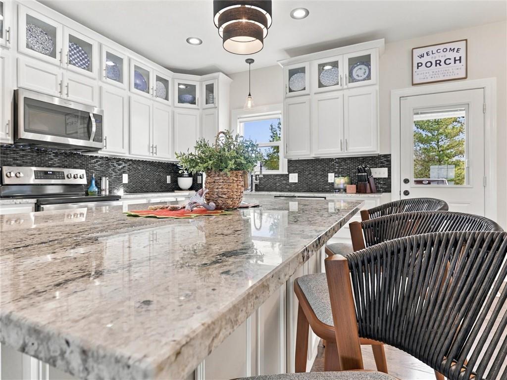 17265 Cortona Drive Property Photo 25