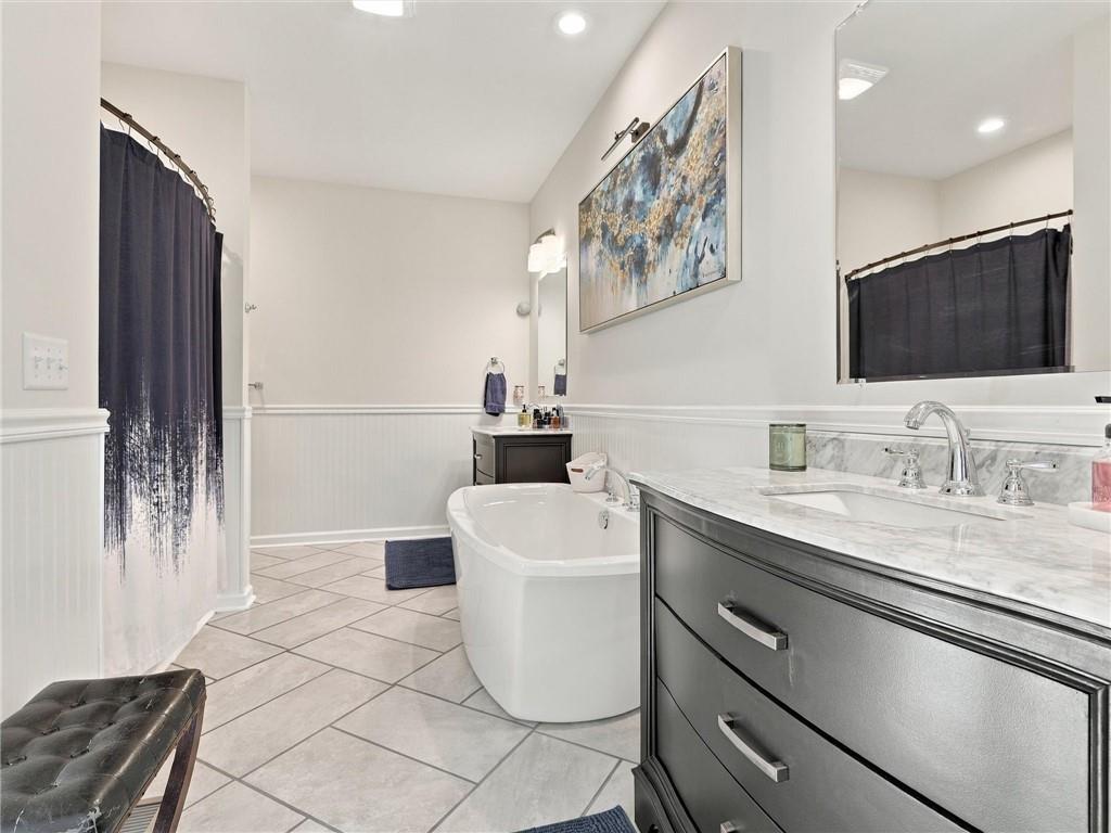 17265 Cortona Drive Property Photo 29