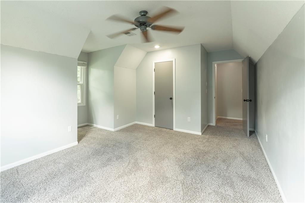 15026 W 146 Street Property Photo 23