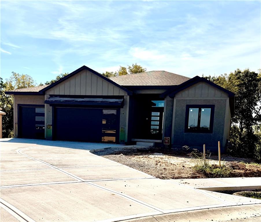 6026 Apache Drive Property Photo 2
