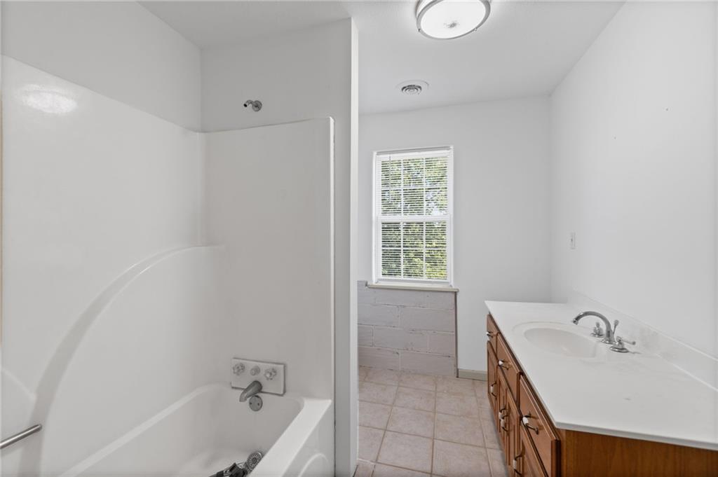 11991 Wood Oak Avenue Property Photo 22