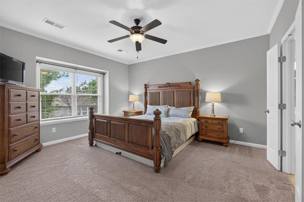 310 Crestview Court Property Photo 15