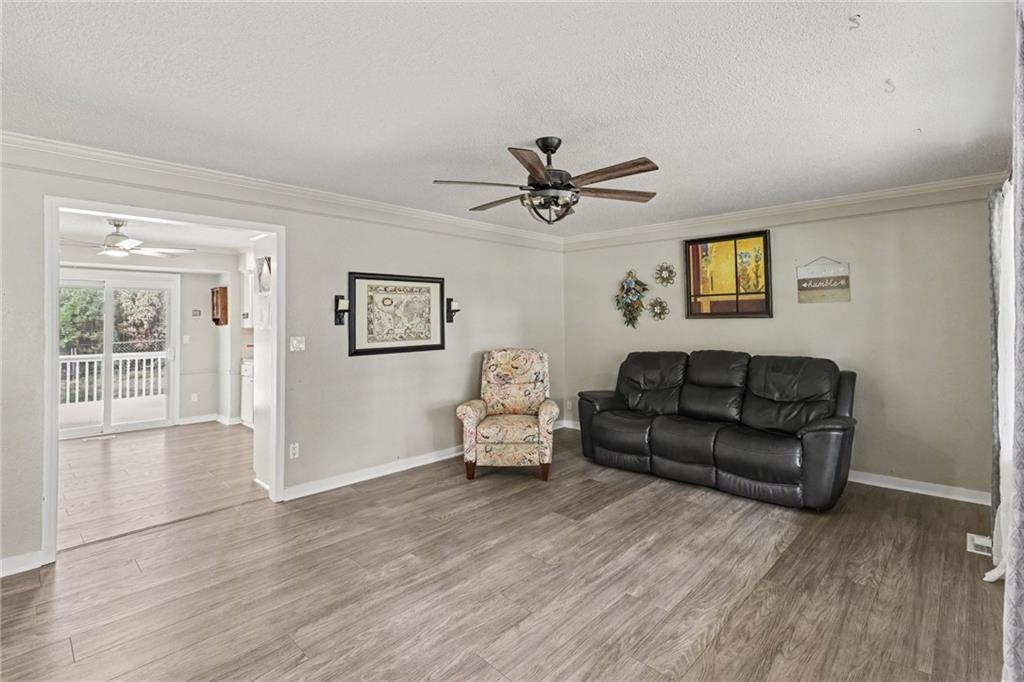 204 14th Avenue Property Photo 3