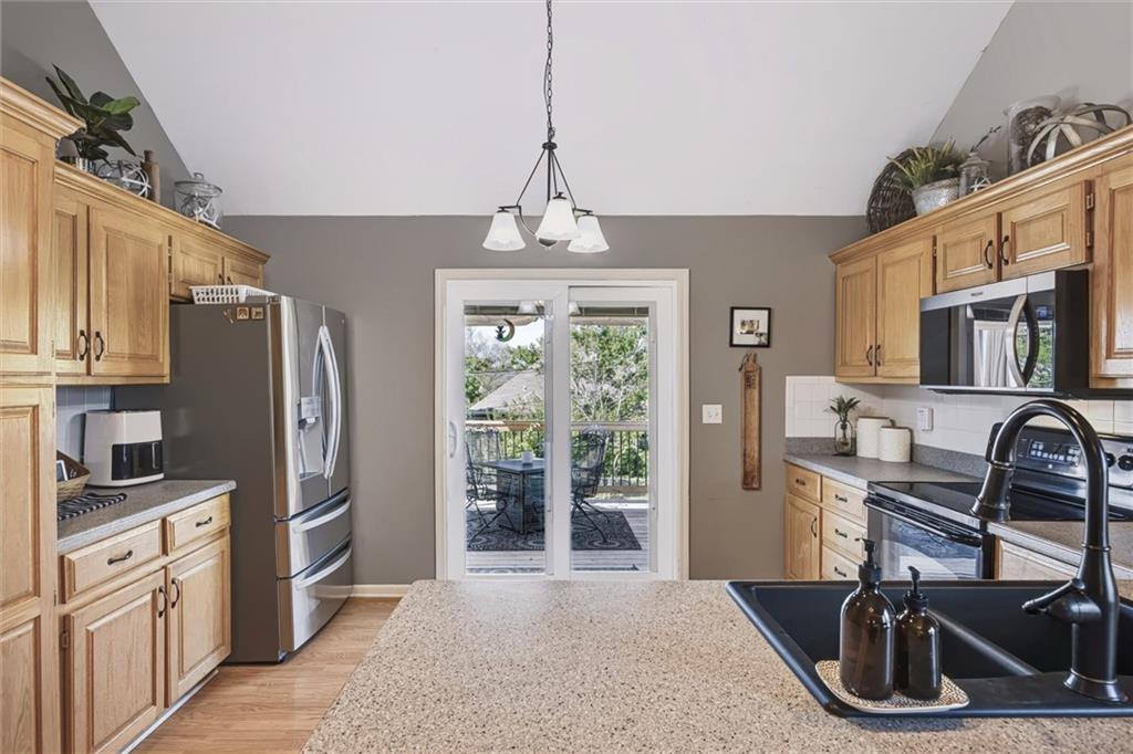 204 Amy Street Property Photo 14