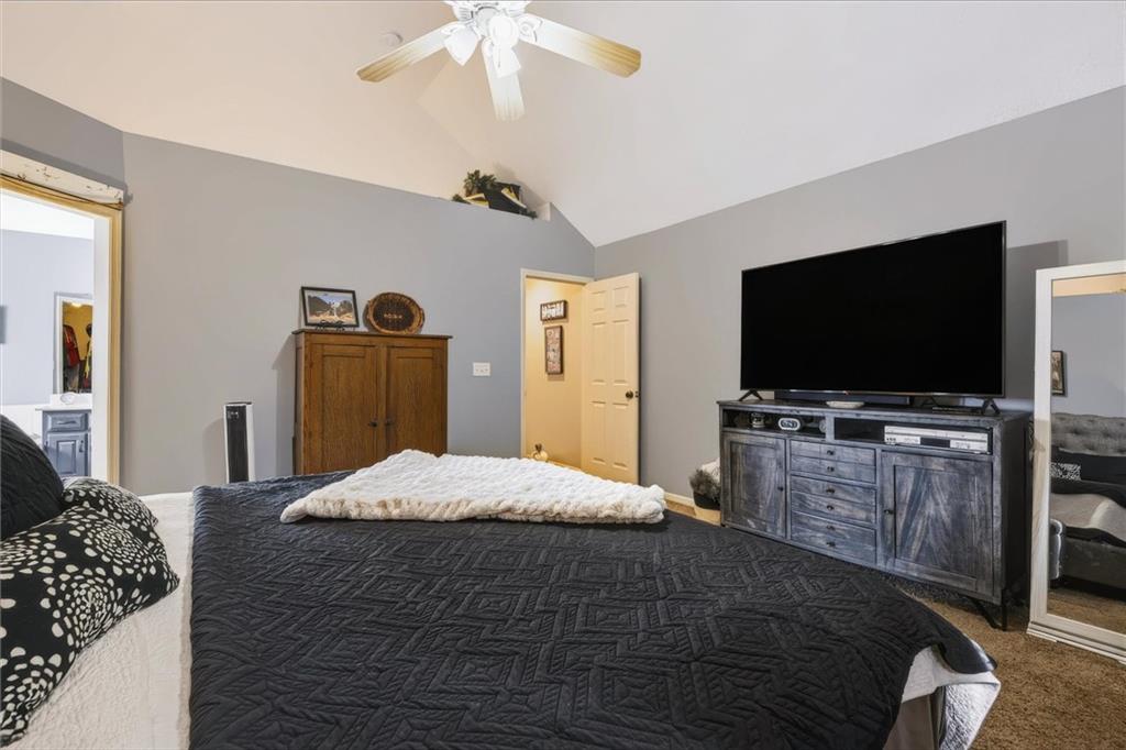204 Amy Street Property Photo 22